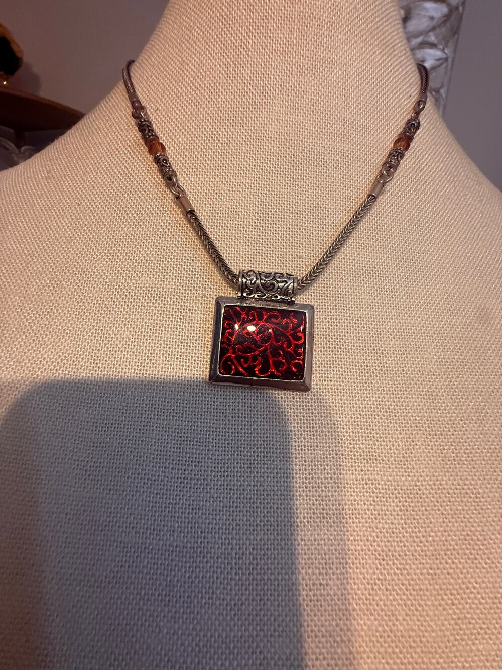 Vintage Red Enamel Scroll Pendant Necklace 16”